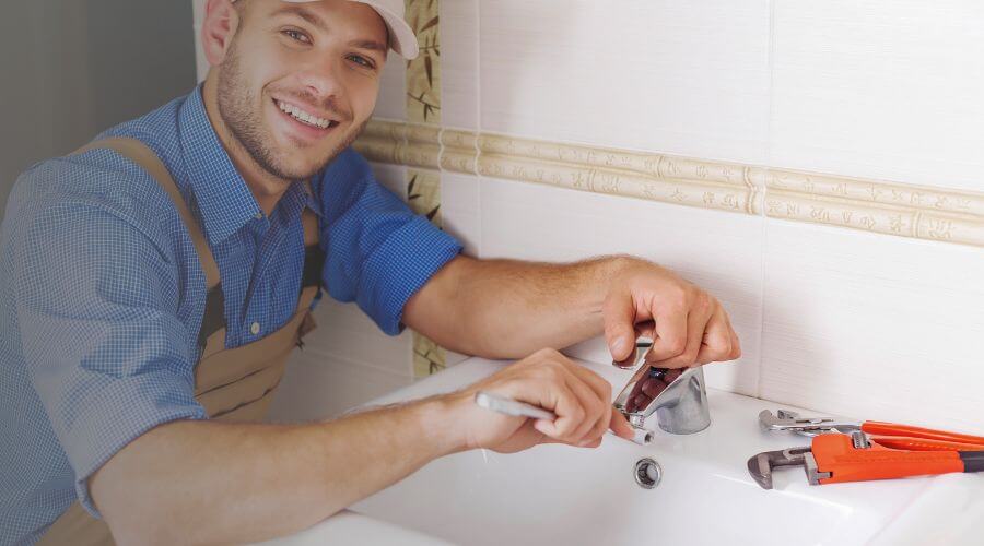 Expert burst pipe repair services in Winslow, NE